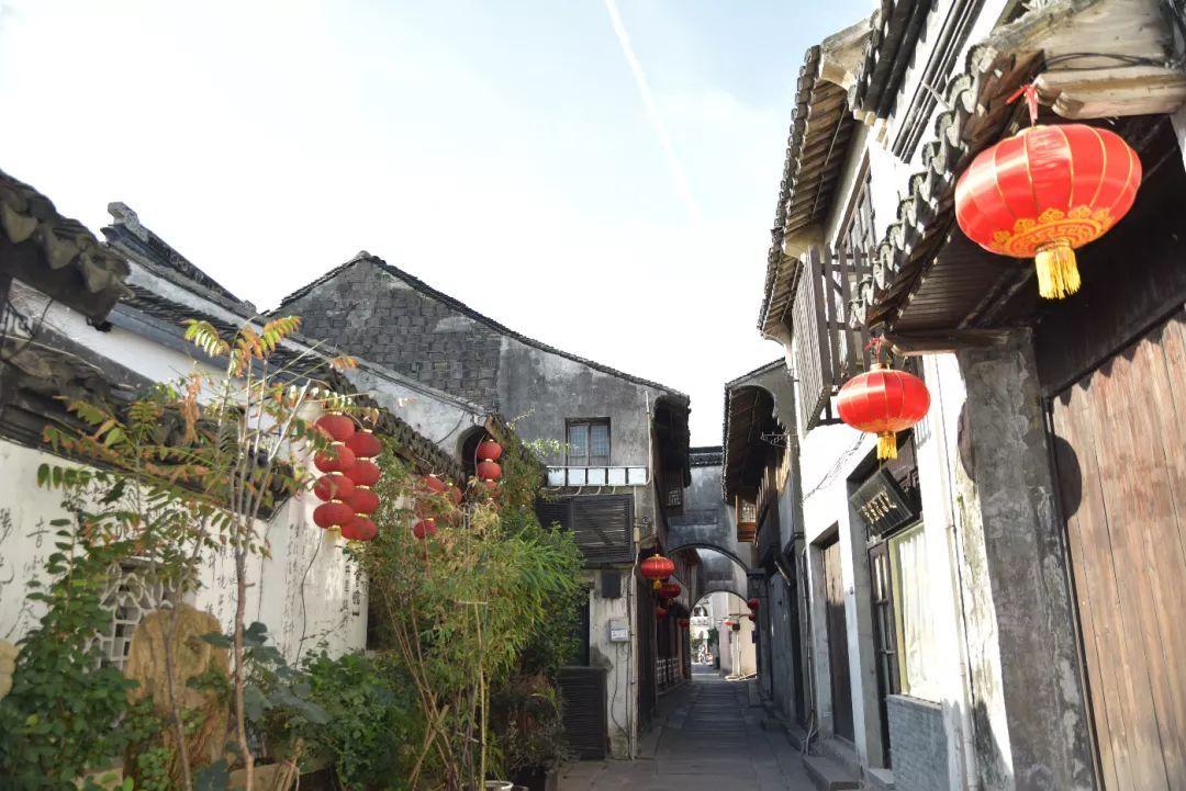 呼和浩特一餐馆发生火灾,4人遇难4人受伤